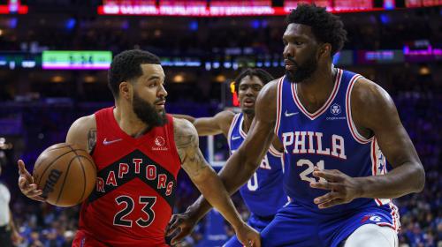 交流的桥头 交流的桥头