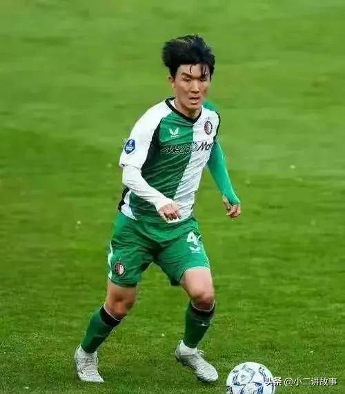 的更衣室会 的更衣室会