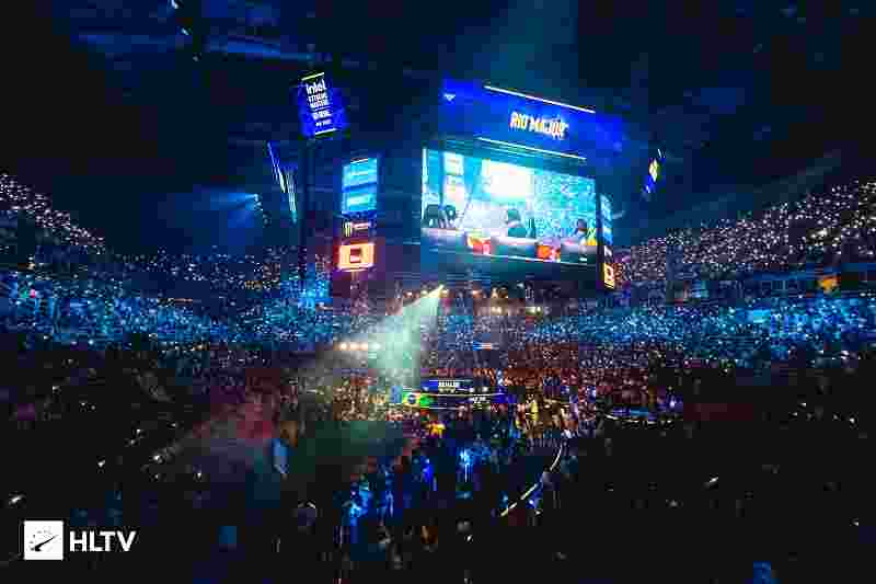 南野的控球 南野的控球