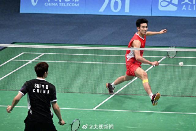 詹姆斯二阵 詹姆斯二阵